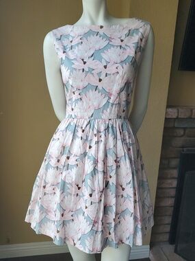 🆕 CISSY'S MAY Pink Lotus Flower Sleeveless Fit & Flare Mini Dress SIZE: L